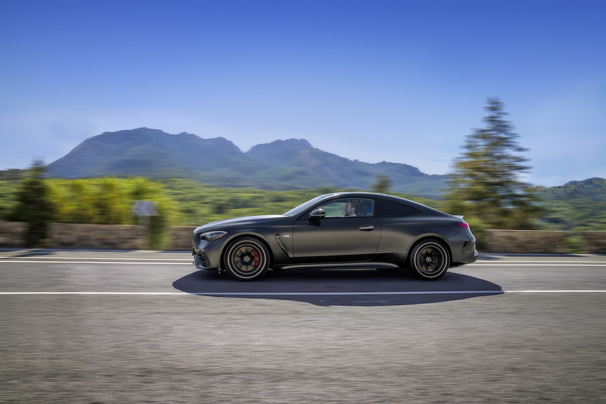 Mercedes-AMG CLE 53: potenza ed eleganza Mercedes-AMG CLE 53: potenza ed eleganza