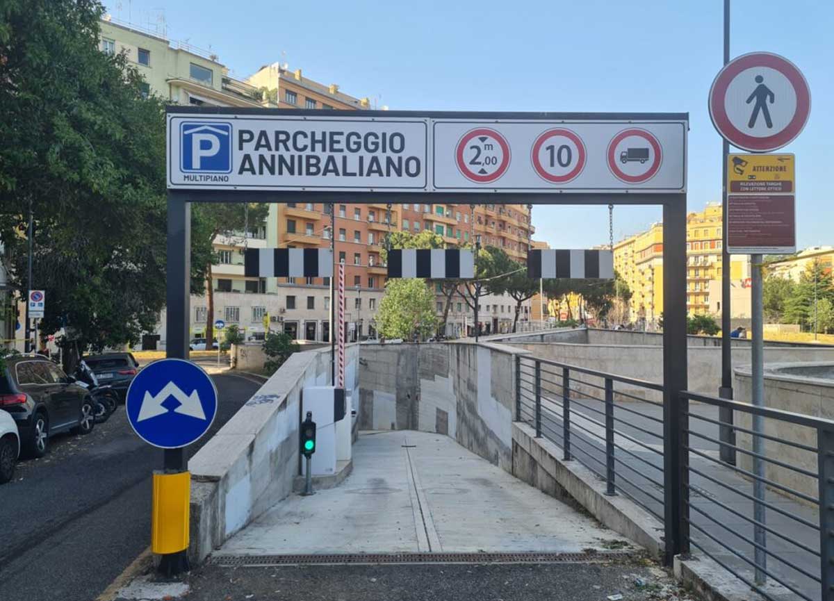 Giubileo, inaugurato il nuovo parcheggio della metro B1 Annibaliano Giubileo, inaugurato il nuovo parcheggio della metro B1 Annibaliano