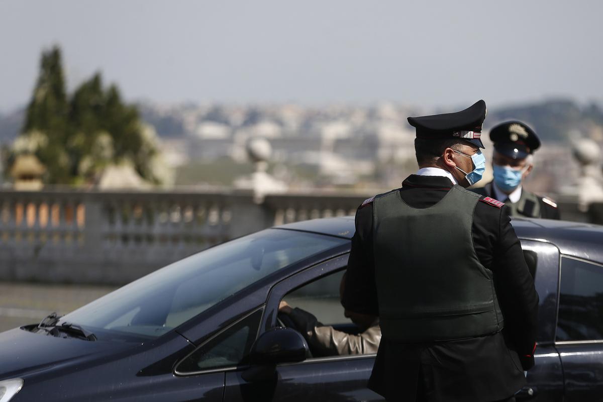 Prefettura, stretta sulle armi in casa: 4 persone denunciate e sei segnalate