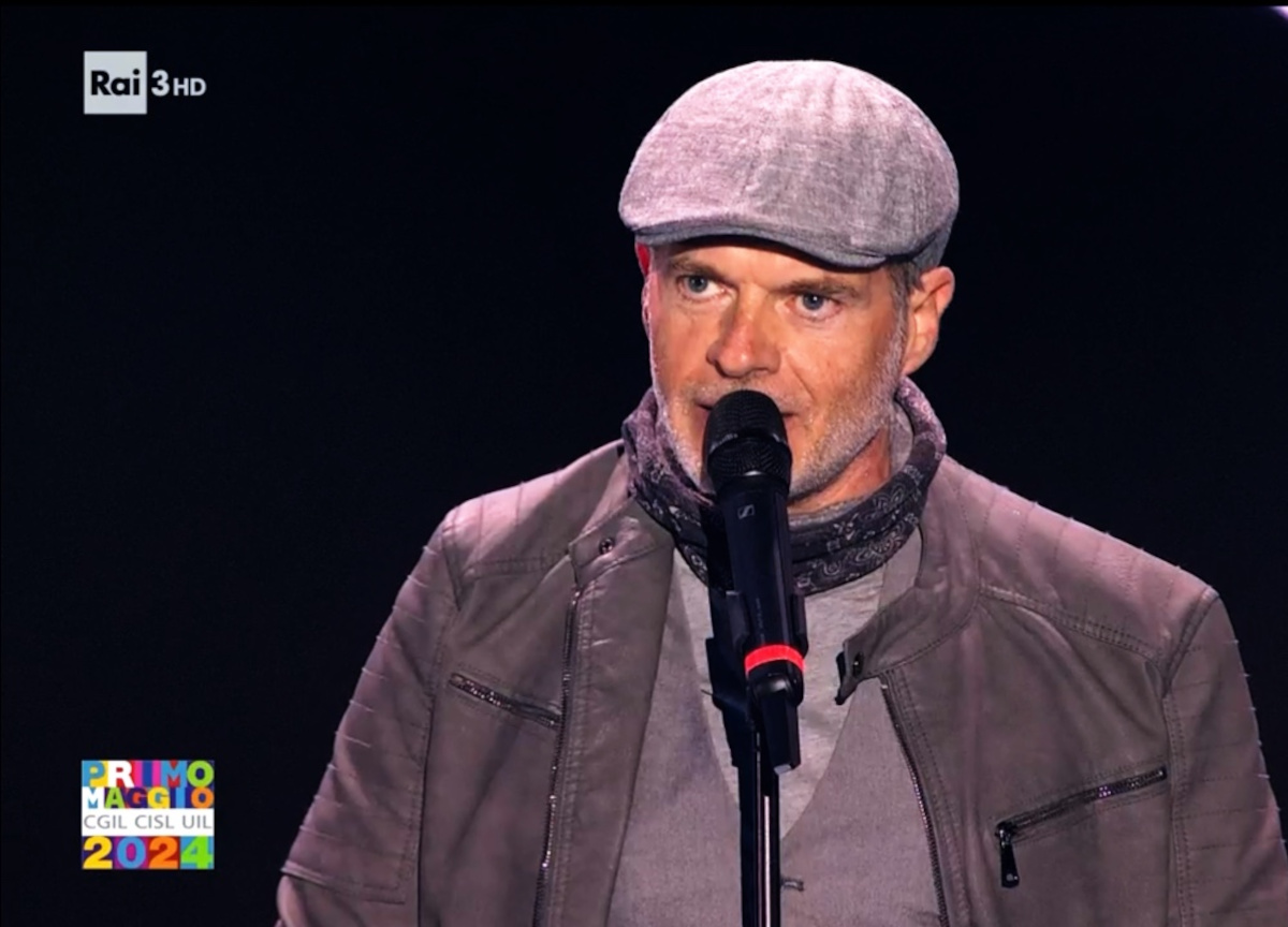 Concertone, monologo di Massini: “Antifascista? Se lo dici la Digos ti scheda” Concertone, monologo di Massini: “Antifascista? Se lo dici la Digos ti scheda”