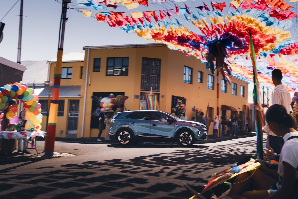 Renault Symbioz: innovazione e tradizione nel segmento C Renault Symbioz: innovazione e tradizione nel segmento C