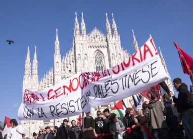 Fermare i filopalestinesi violenti. Diritto di parola in Italia e a Milano
