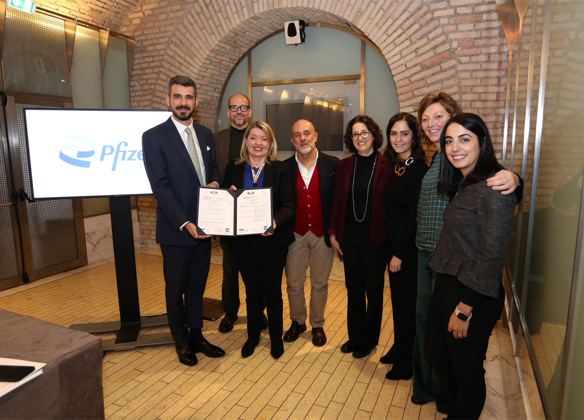 Pfizer, Diversity&Inclusion come priorità aziendale. Intervista a Enrico Bovi Pfizer, Diversity&Inclusion come priorità aziendale. Intervista a Enrico Bovi