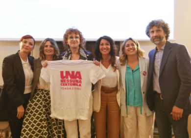 AXA al fianco di Fondazione Una Nessuna Centomila contro la violenza di genere
