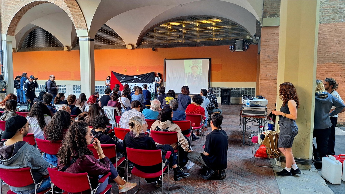 Gaza, l’ondata di proteste universitarie sbarca in Italia. Il caso Bologna