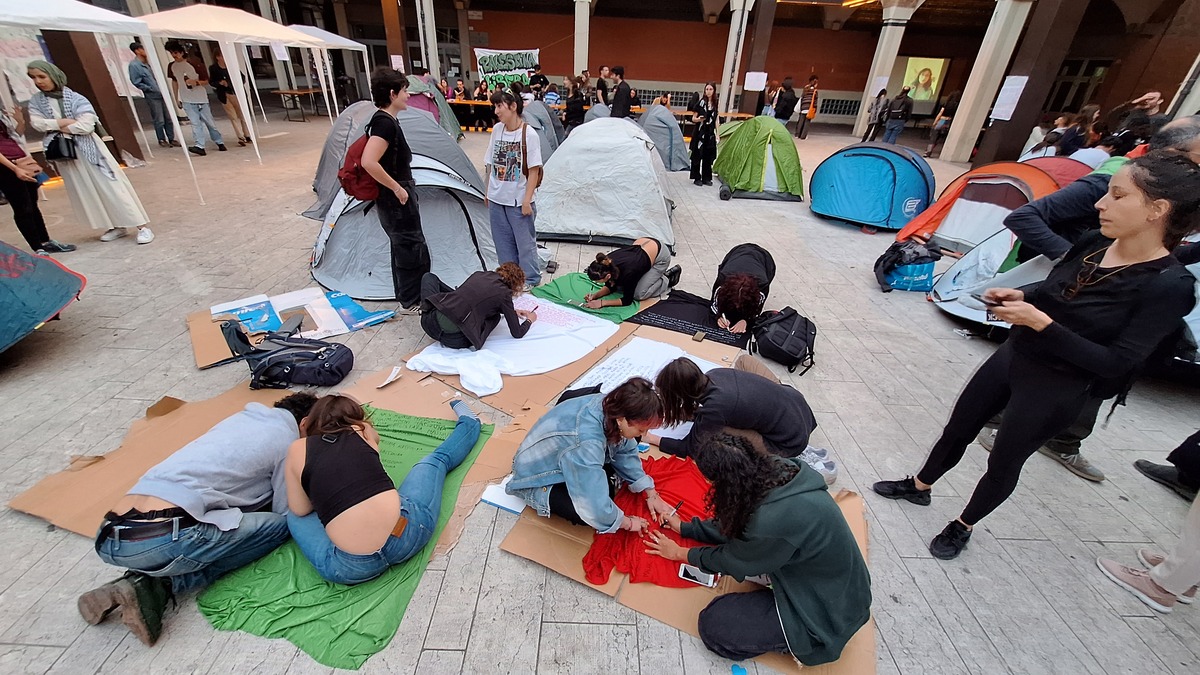 Gaza, l’ondata di proteste universitarie sbarca in Italia. Il caso Bologna