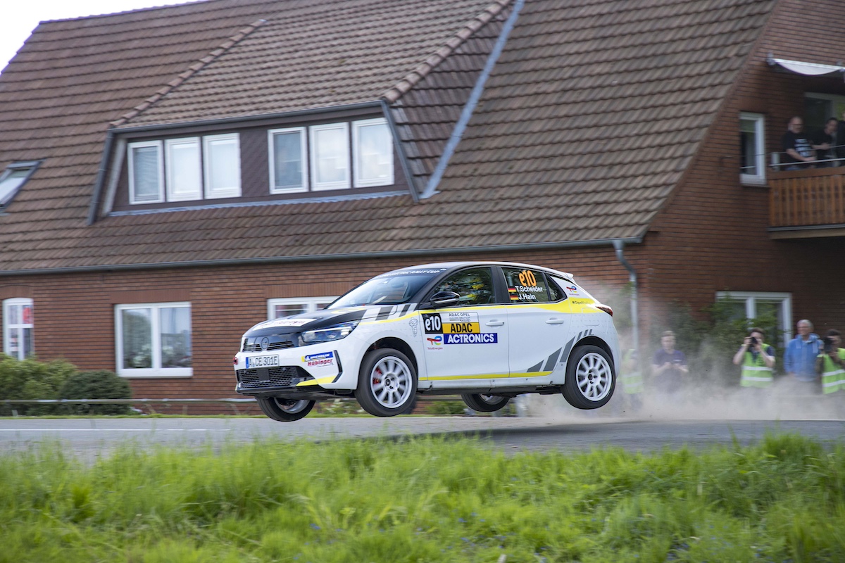 Opel Electric Rally Cup, trionfo di Lemke nella prima gara a Sulingen