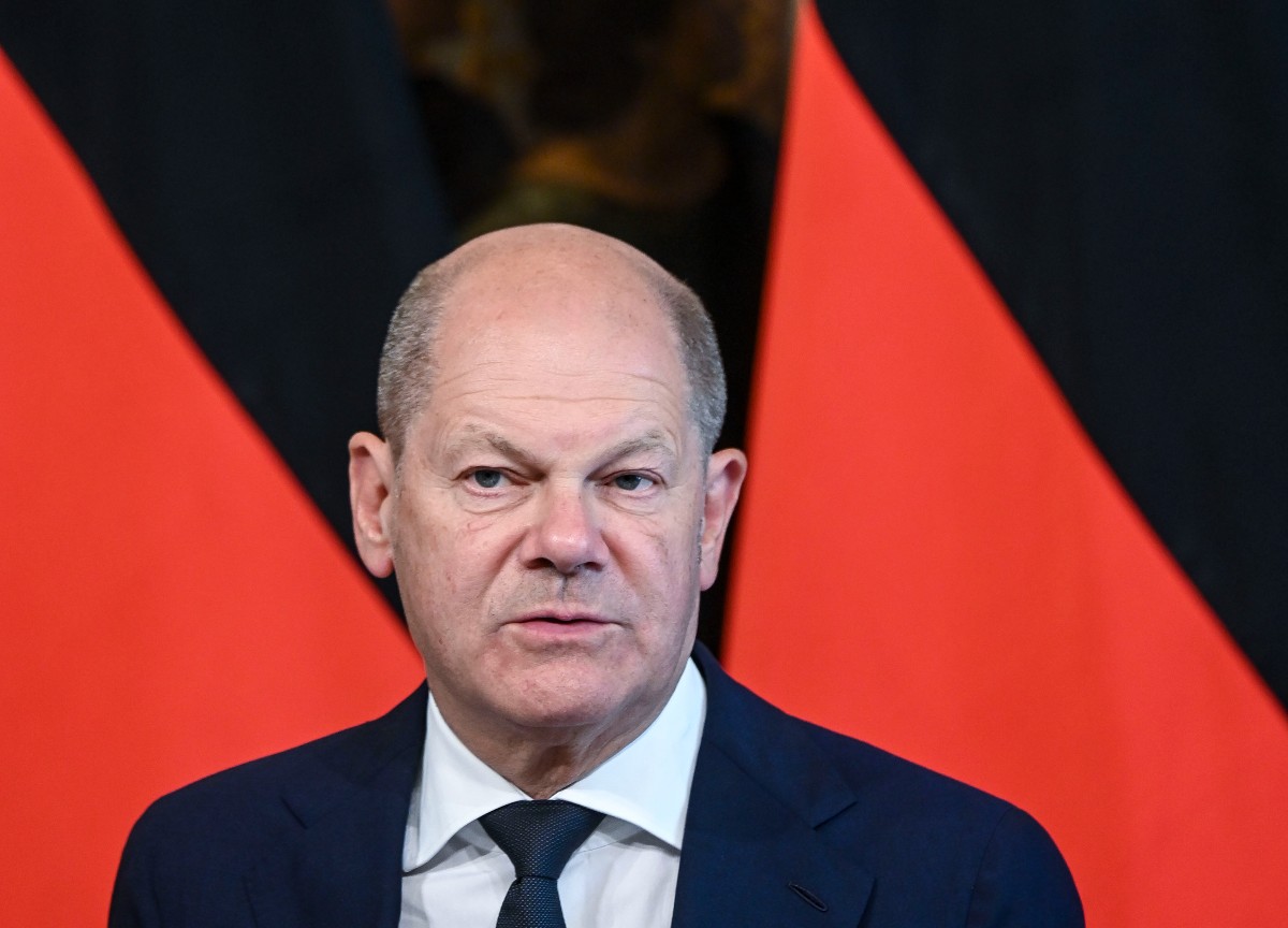 Germania, Scholz rischia di saltare per il prezzo del kebab: “Troppo caro” Germania, Scholz rischia di saltare per il prezzo del kebab: “Troppo caro”