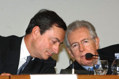 Mario Monti, esplode la rivalità con Draghi