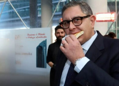 Toti, affari sullo yacht di Spinelli. Feste con Briatore, Burlando e altri Vip