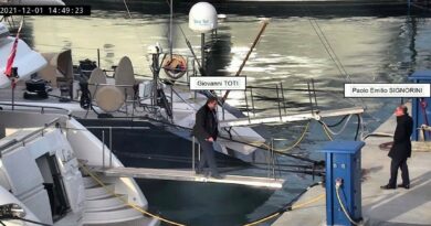 Spinelli: “Tutti sanno che sono dem”. Il pranzo sullo yacht con Burlando