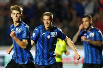 De Ketelaere-Atalanta show: Roma ko, Juventus e Bologna in Champions League