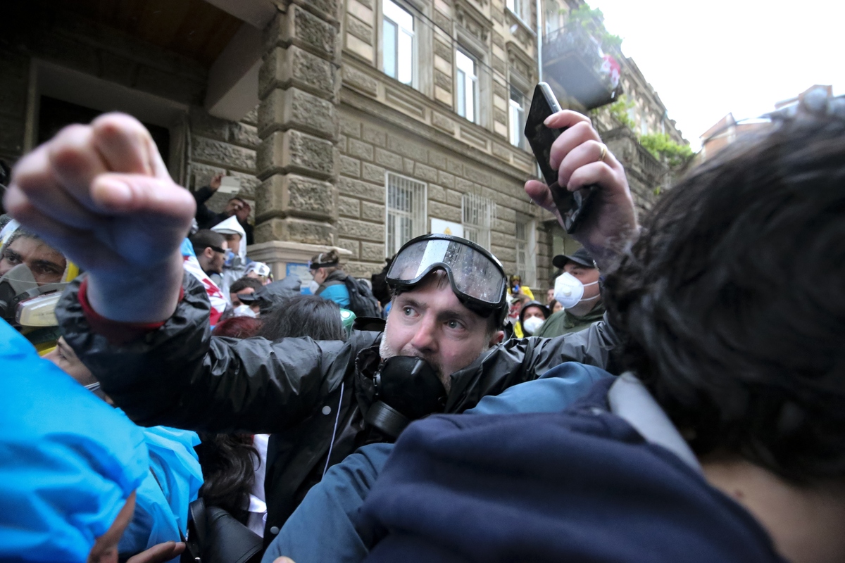 Georgia, in piazza contro la legge russa: l’Ue è sempre più lontana Georgia, in piazza contro la legge russa: l’Ue è sempre più lontana