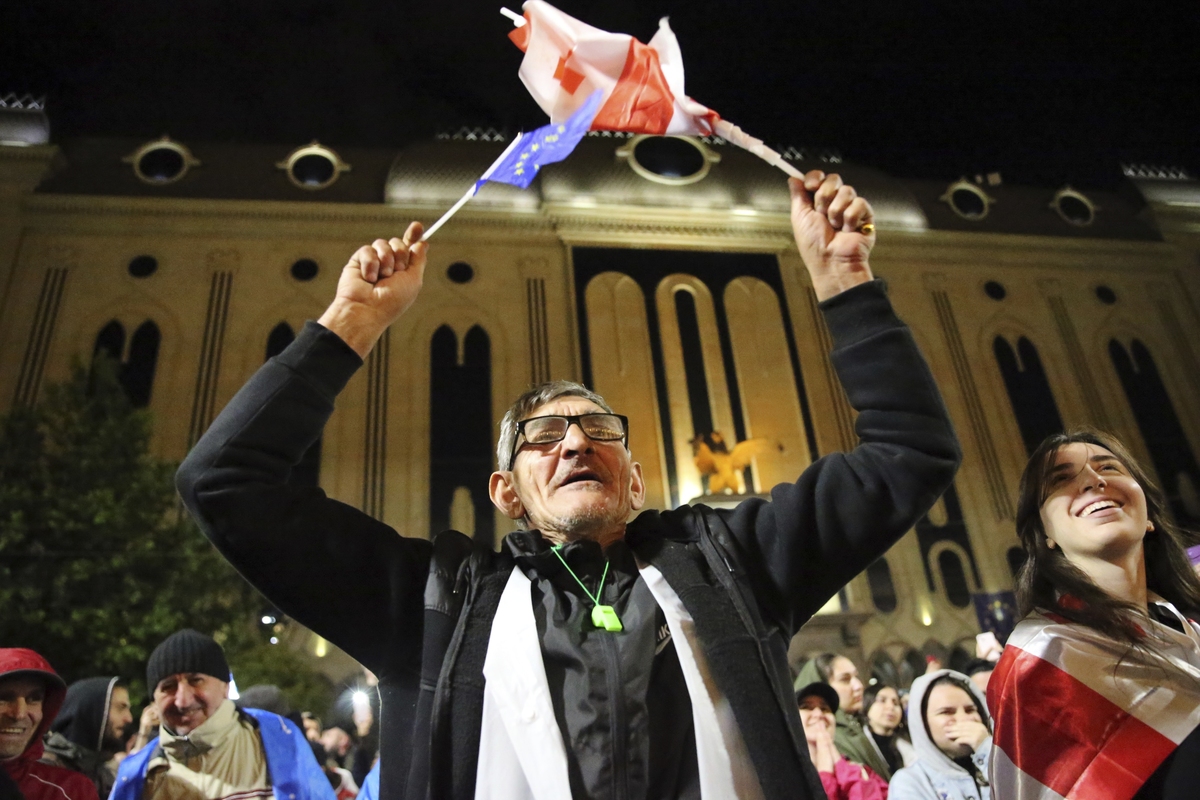 Georgia, in piazza contro la legge russa: l’Ue è sempre più lontana Georgia, in piazza contro la legge russa: l’Ue è sempre più lontana