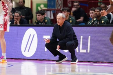 Olimpia Milano, i playoff iniziano male: ko in casa contro Trento
