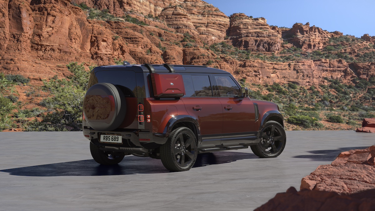 Land Rover: Nuovo Defender lusso e potenza per avventure uniche Land Rover: Nuovo Defender lusso e potenza per avventure uniche