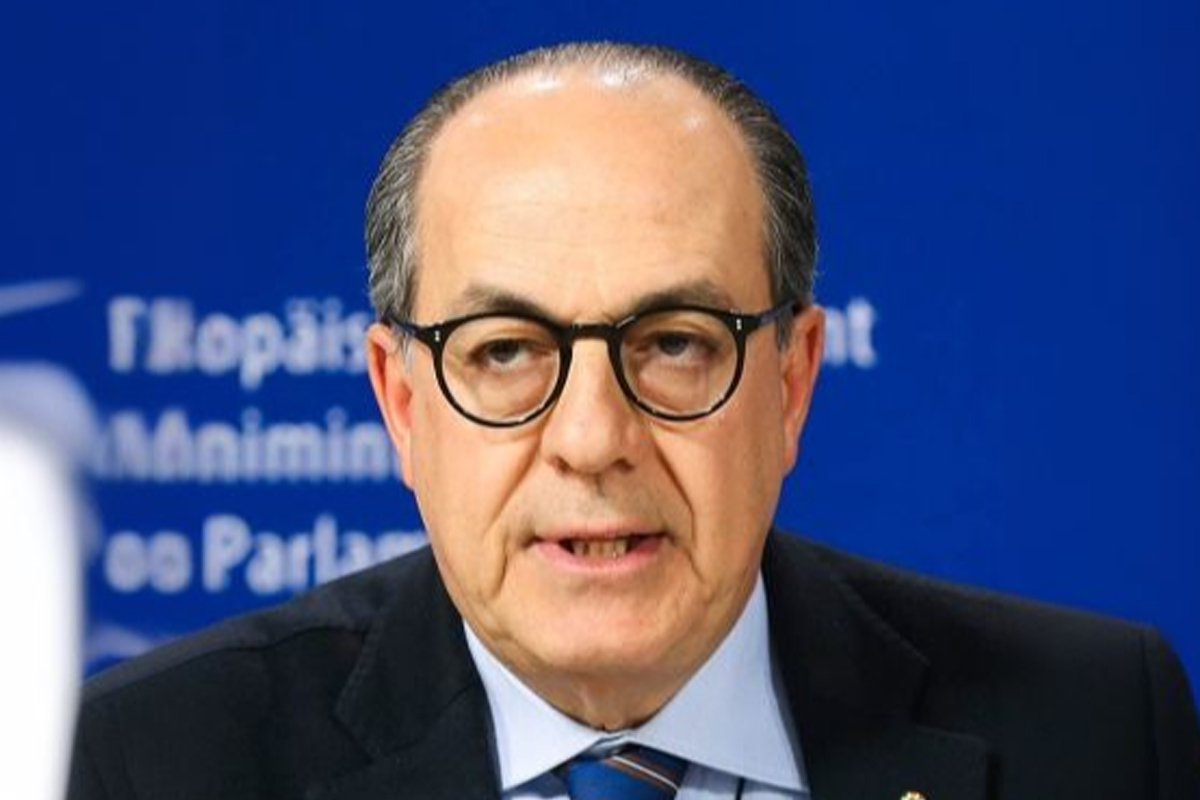 Pac, via libera Ue alla riforma. De Castro ad Affari: “Solo un mini pacchetto” Pac, via libera Ue alla riforma. De Castro ad Affari: “Solo un mini pacchetto”
