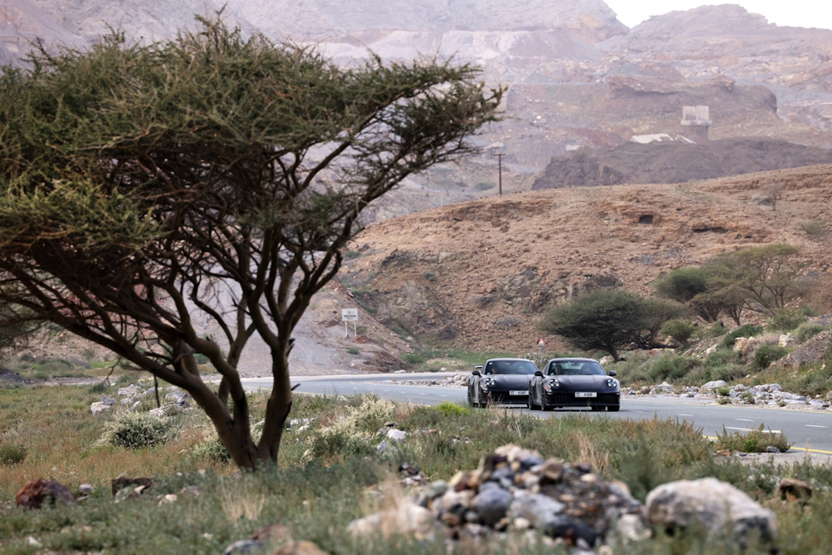 Porsche nuova 911 Ibrida: pronta a rivoluzionare il mondo delle super sportive