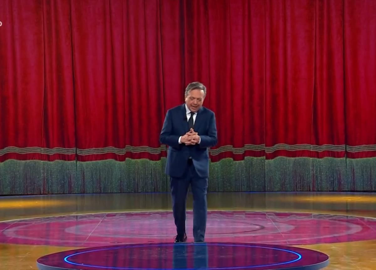 Chiambretti torna su Rai 3, premiato dal pubblico con un ottimo ascolto Chiambretti torna su Rai 3, premiato dal pubblico con un ottimo ascolto