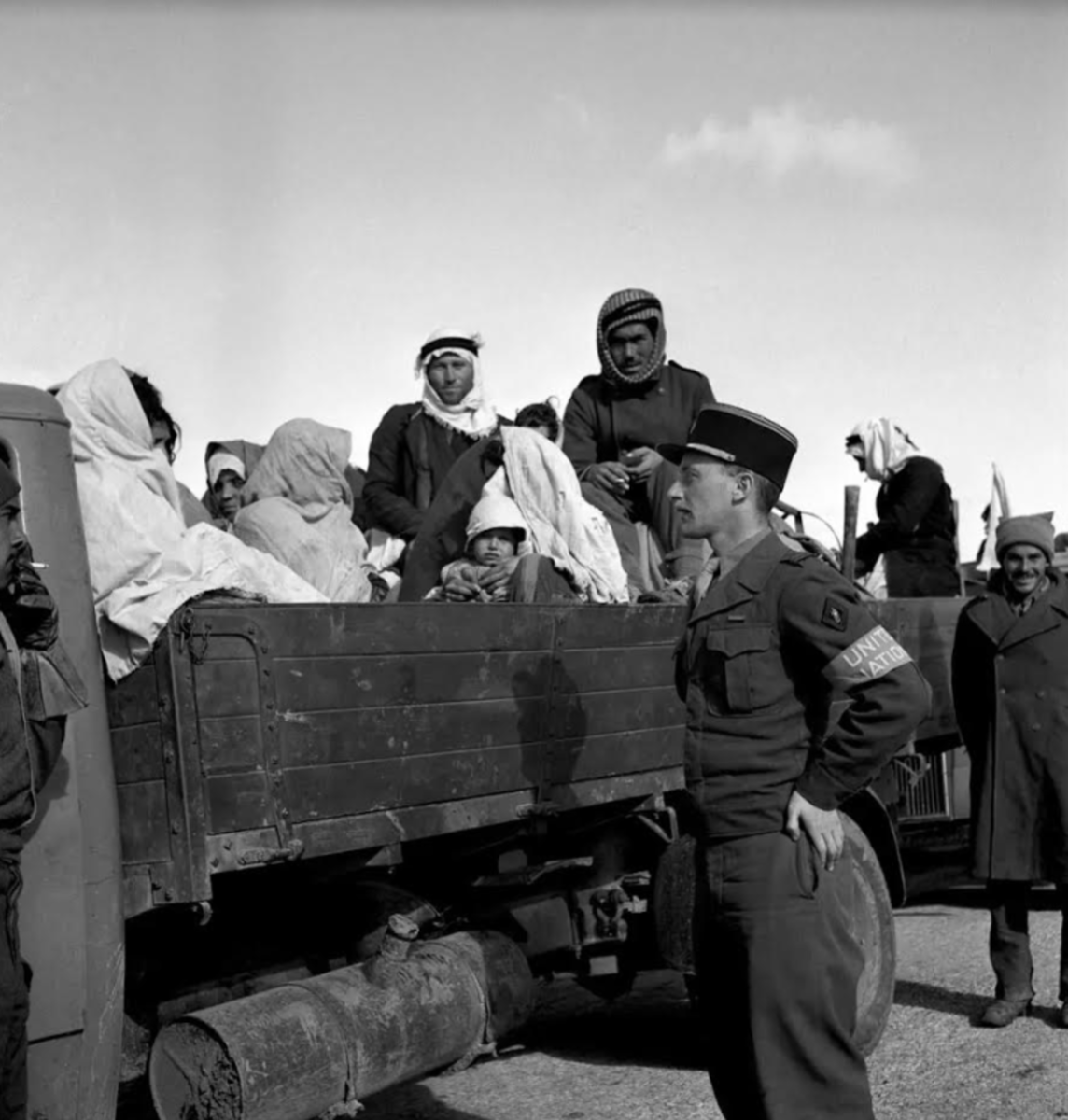 Guerra Israele, dalla Nakba nulla è cambiato: palestinesi in fuga dalle bombe