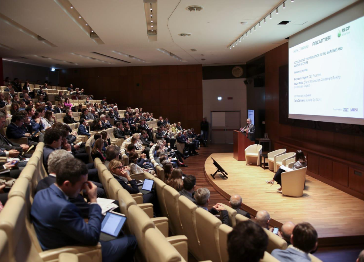 Intesa Sanpaolo e Fincantieri, insieme per accelerare la transizione green nel settore marittimo e dell’aviazione Intesa Sanpaolo e Fincantieri, insieme per accelerare la transizione green nel settore marittimo e dell’aviazione