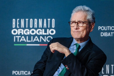 Rutelli pronto a tornare. Piano e nomi. Unico in grado di unire dai 5S a Renzi