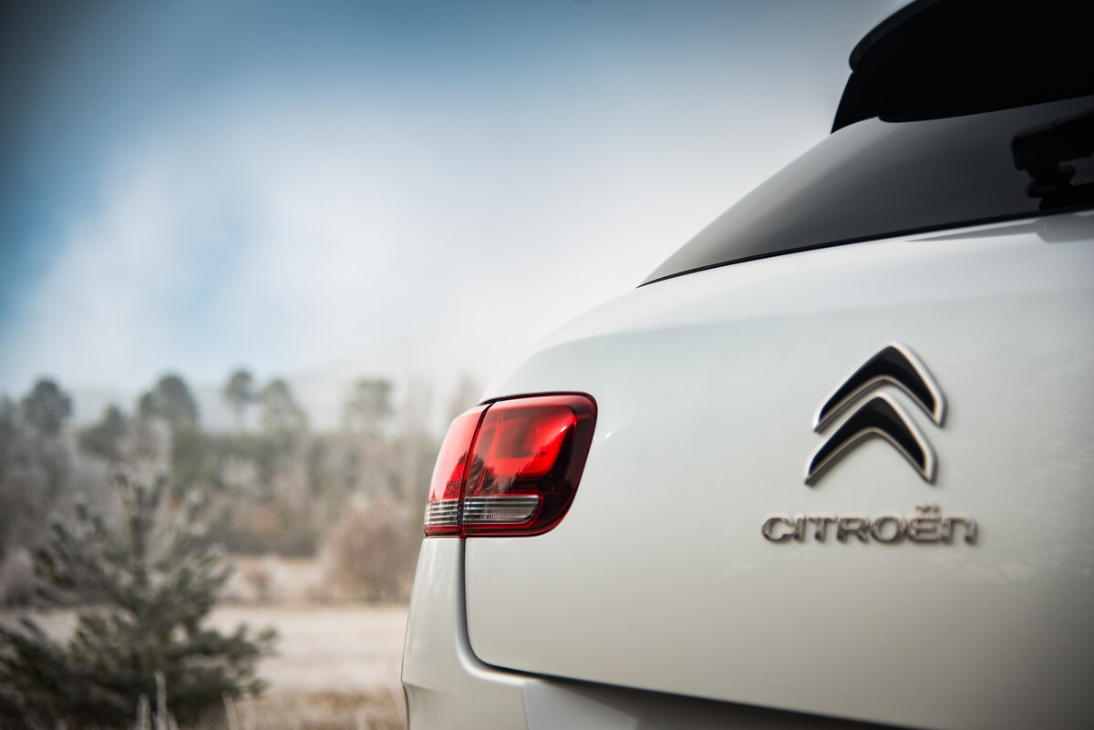 “Sospendete la guida, pericolo di morte”. Citroen richiama 600 mila auto “Sospendete la guida, pericolo di morte”. Citroen richiama 600 mila auto