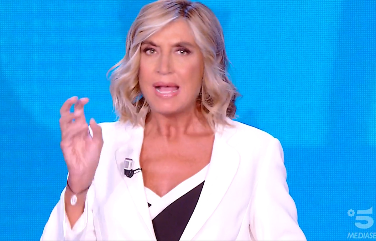 Myrta Merlino saluta Pomeriggio Cinque in anticipo. Al suo posto… Tv-rumor Myrta Merlino saluta Pomeriggio Cinque in anticipo. Al suo posto… Tv-rumor