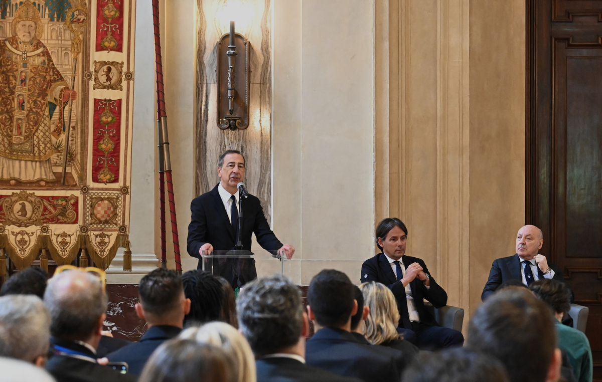 Ambrogino d’Oro all’Inter per lo scudetto e seconda stella.