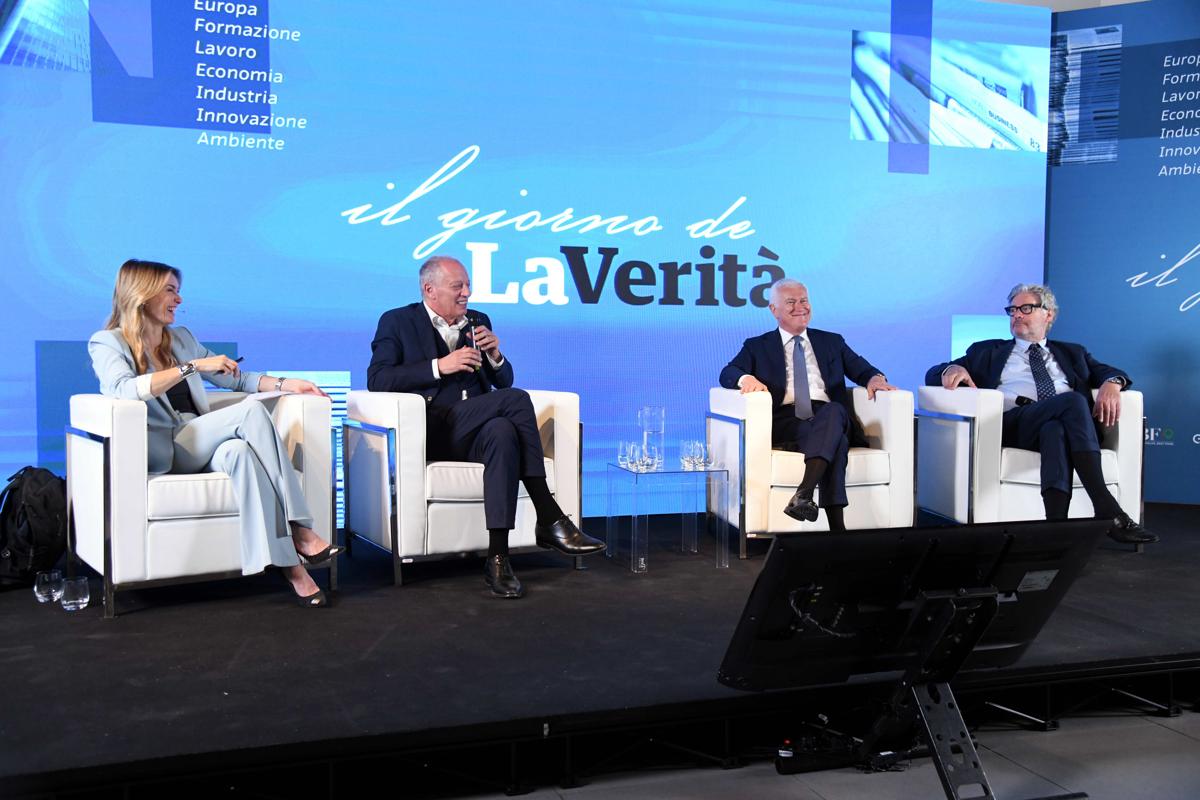 Giorno della Verità, a Milano si accende il dibattito sul futuro dell’Italia Giorno della Verità, a Milano si accende il dibattito sul futuro dell’Italia