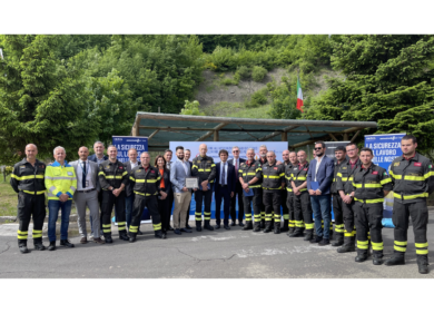 ASPI: consegnati fondi ai vigili del fuoco volontari per nuove attrezzature