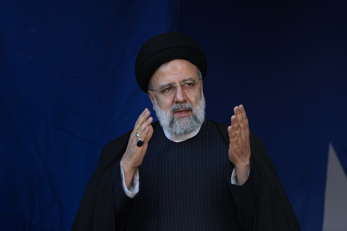 Chi era Raisi, il presidente iraniano morto fedelissimo di Ali Khamenei Chi era Raisi, il presidente iraniano morto fedelissimo di Ali Khamenei