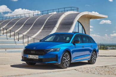Škoda  nuova Octavia: nuovo design, tecnologia AI e motori efficienti