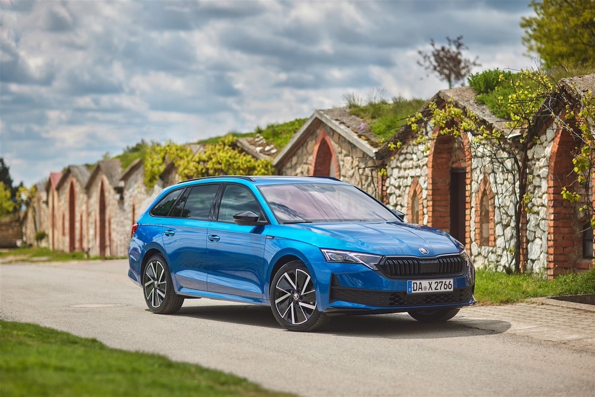 Škoda nuova Octavia: nuovo design, tecnologia AI e motori efficienti Škoda nuova Octavia: nuovo design, tecnologia AI e motori efficienti