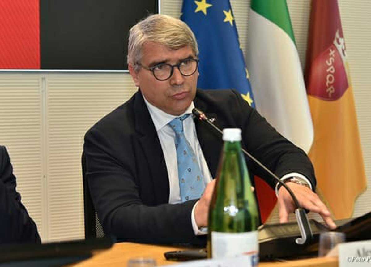 Stadio Flaminio, ecco il grande affare. Lotito chiede le Caserme Guido Reni Stadio Flaminio, ecco il grande affare. Lotito chiede le Caserme Guido Reni