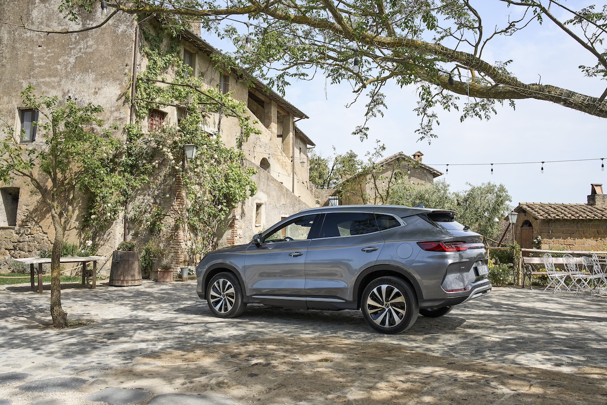 BYD SEAL U DM-i: il primo suv PHEV di BYD arriva in Europa BYD SEAL U DM-i: il primo suv PHEV di BYD arriva in Europa