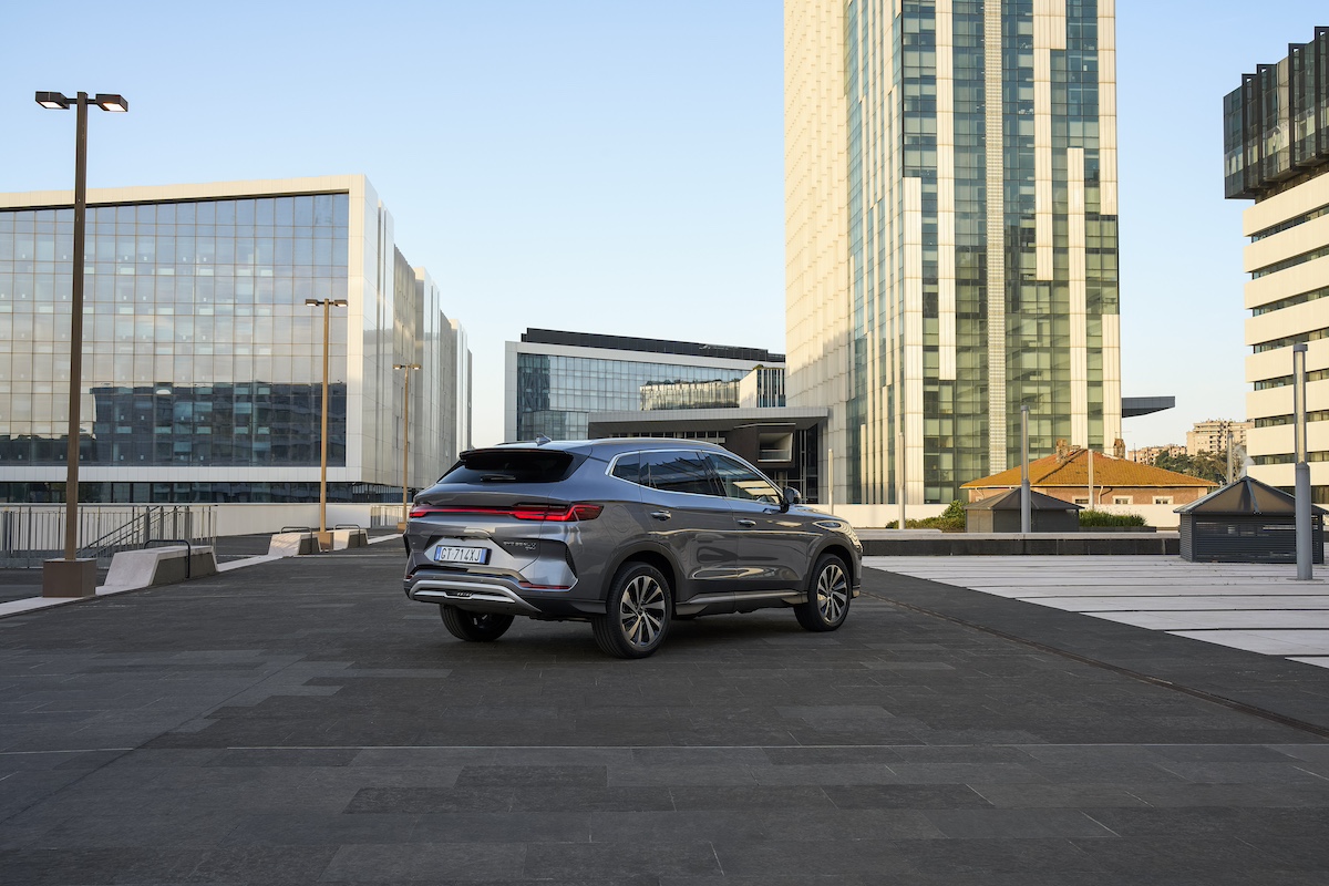 BYD SEAL U DM-i: il primo suv PHEV di BYD arriva in Europa BYD SEAL U DM-i: il primo suv PHEV di BYD arriva in Europa