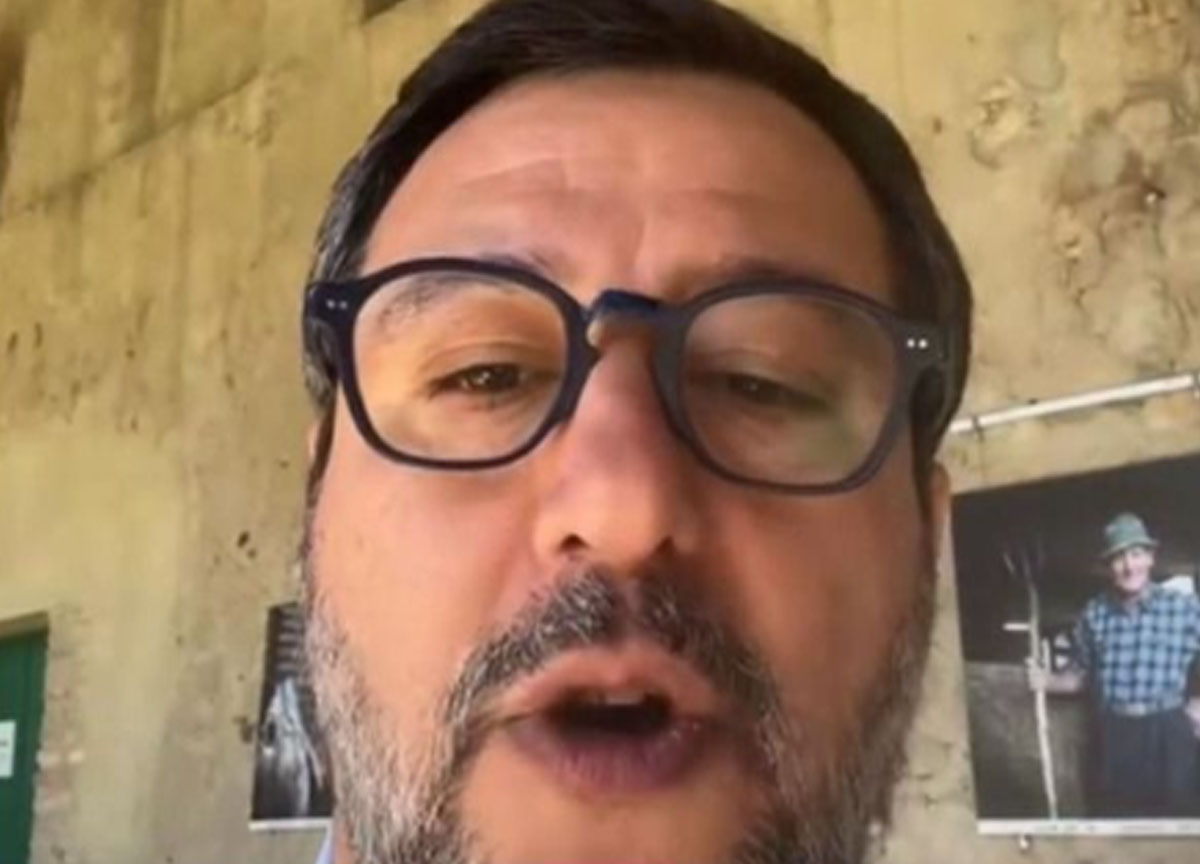 Matteo Salvini, caccia alla banda di 3 ladri sulla station wagon: le indagini