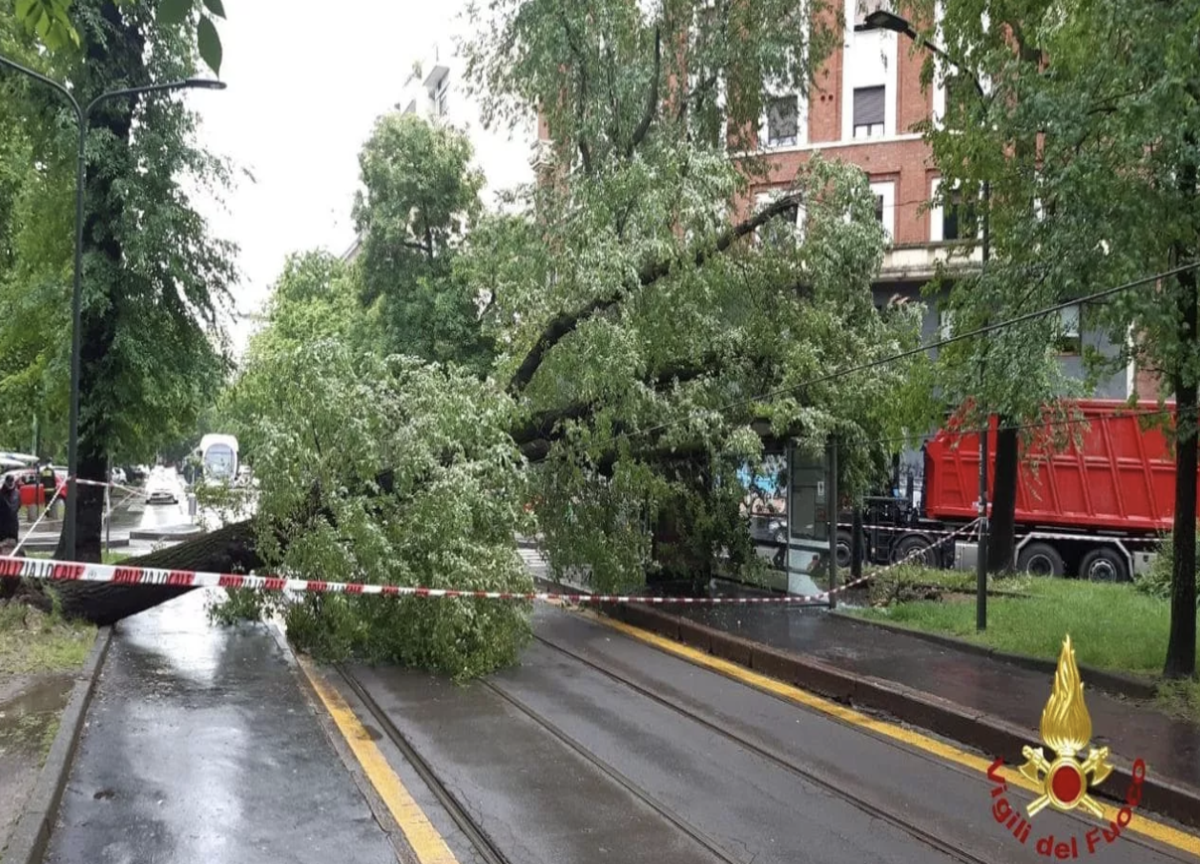 Maltempo: pioggia a Milano, ma senza gtandi criticità Maltempo: pioggia a Milano, ma senza gtandi criticità