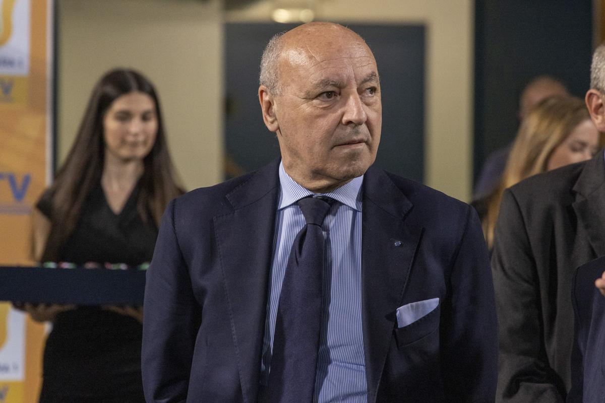 Inter è di Oaktree: “Rispetto per la storia. Ecco gli obiettivi”. E Marotta… Inter è di Oaktree: “Rispetto per la storia. Ecco gli obiettivi”. E Marotta…