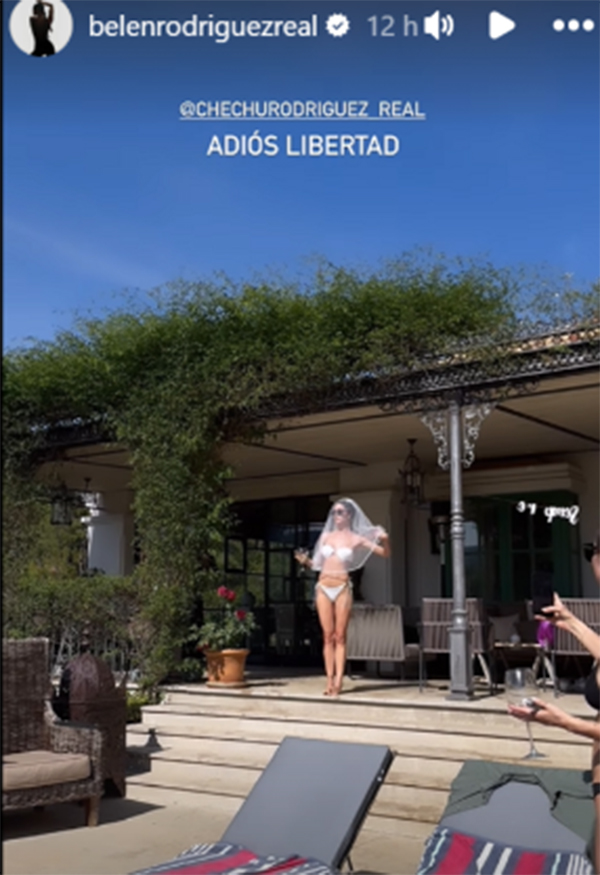Cecilia Rodriguez, addio al nubilato spettacolare con Belen. Le foto Cecilia Rodriguez, addio al nubilato spettacolare con Belen. Le foto