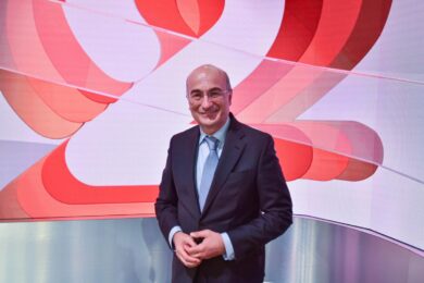 Rai, la cura Preziosi: nuovo studio e nuova sigla per il Tg2
