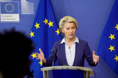Rai, Mediaset, Sky e i “giornaloni” nel libro paga della Ue: spuntano 8mln