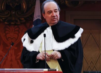 Franco Anelli: “Game over”. L’ultimo messaggio poi il volo dal sesto piano