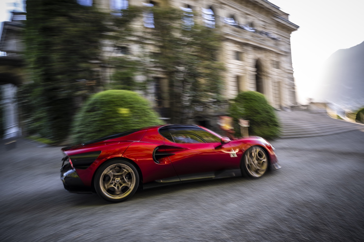 Alfa Romeo 33 Stradale si aggiudica il  Design Concept Award  al villa D’Este