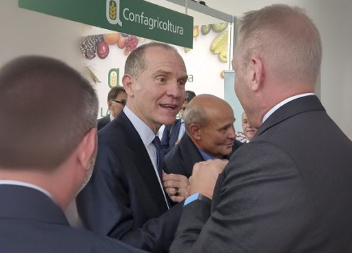 Giansanti rieletto presidente di Confagricoltura: “Ascolto e innovazione” Giansanti rieletto presidente di Confagricoltura: “Ascolto e innovazione”
