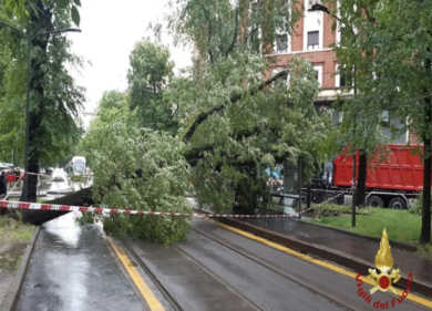 Maltempo: allerta gialla a Milano, monitorati Seveso e Lambro