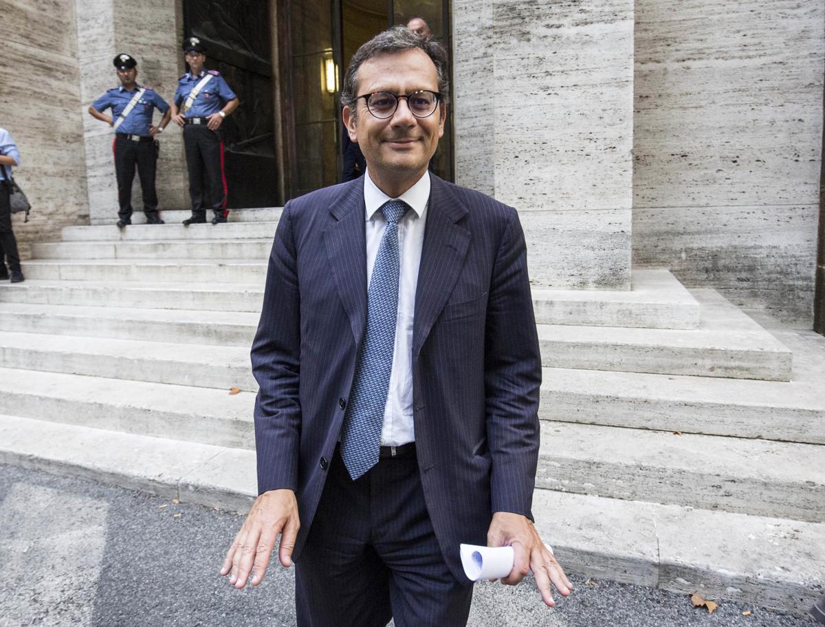 Edizione, Laghi punta al rilancio di Benetton e cerca il nuovo ceo Edizione, Laghi punta al rilancio di Benetton e cerca il nuovo ceo