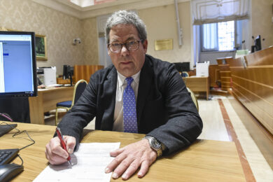 Miccichè, ce la possono ”sucare altamente”