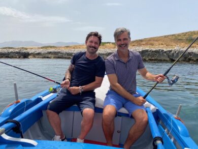 Beppe Convertini e la magia delle Coste Italiane nel suo nuovo libro